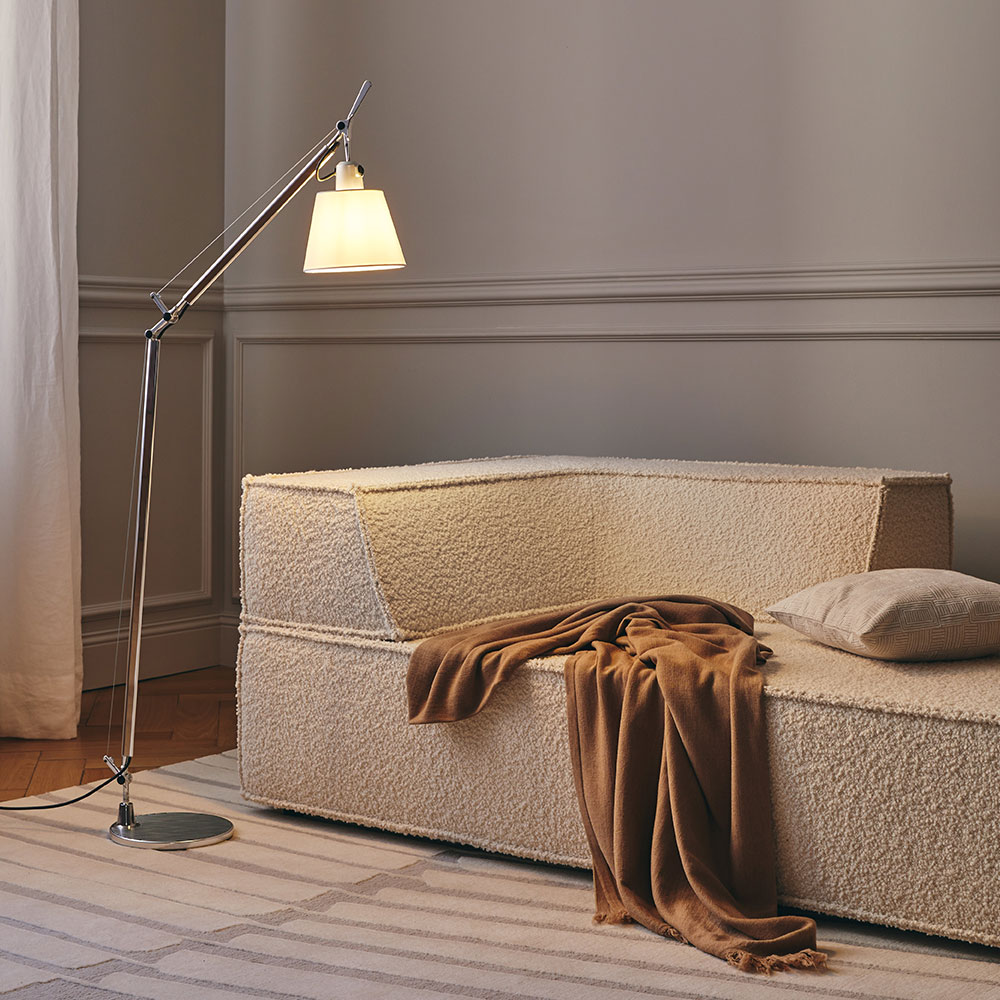 Artemide Tolomeo Basculante Lettura bei lampenonline.de - Unter Basculante versteht man bei der Tolomeo Leuchte eine Ausf&uuml;hrung des Lampenschirms.